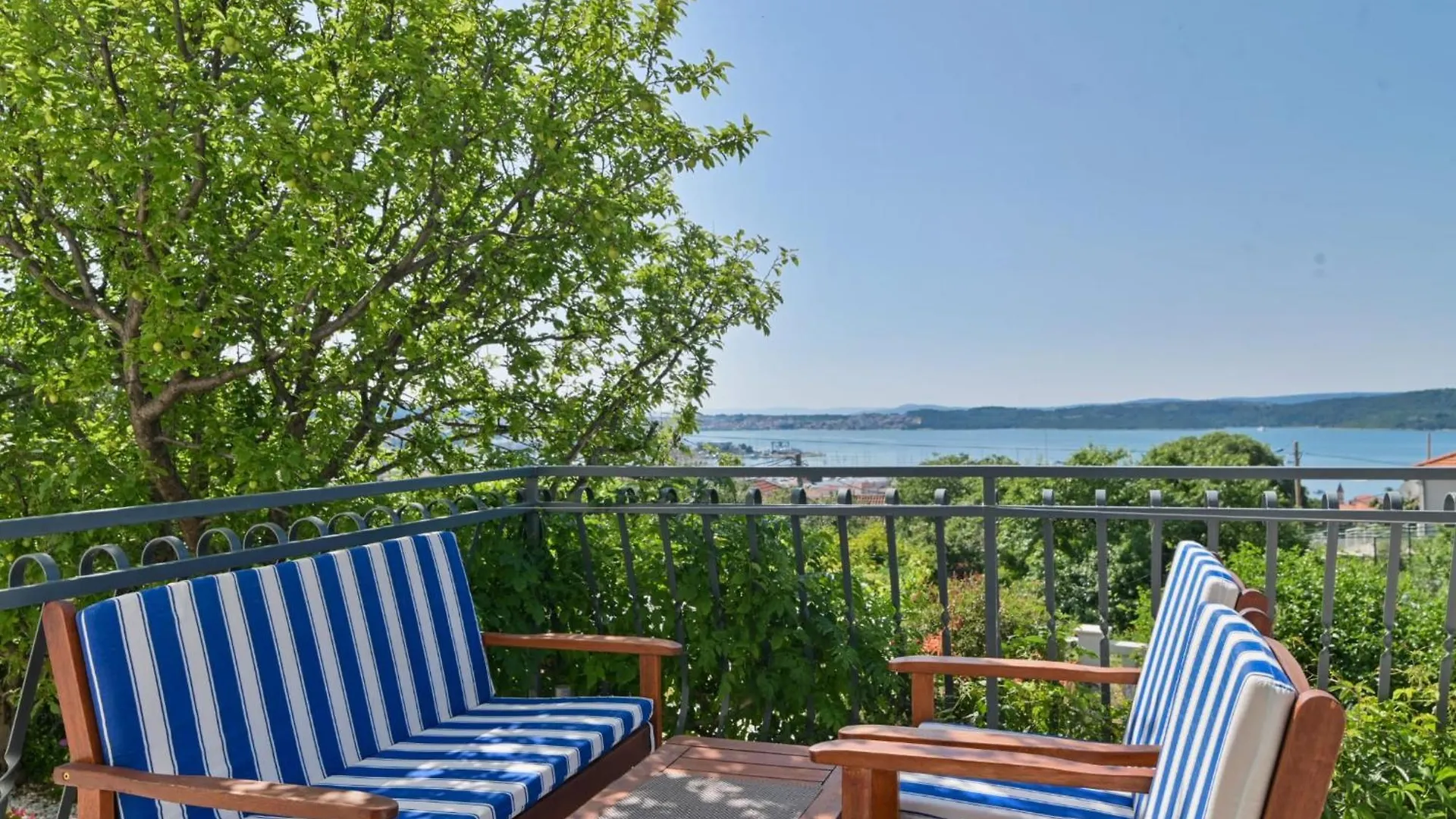 Rina Vacation Home Trogir Holiday home